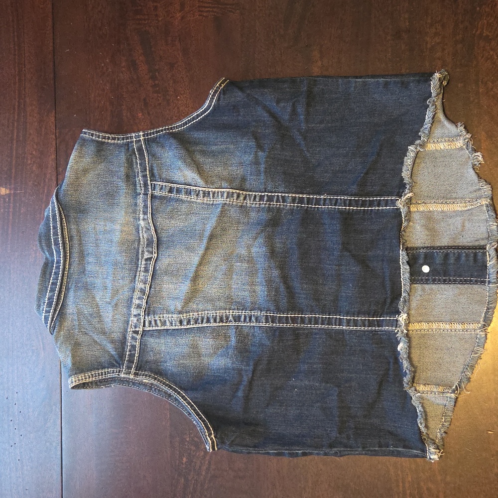 Maurices Denim Sleeveless Vest LARGE - Picture 6 of 6